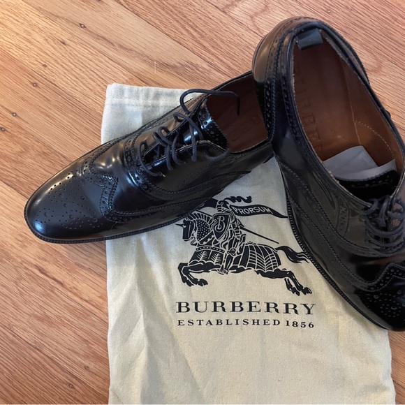 BURBERRY Wingtip Oxford Loafers - Size 39 - Black Leather - Made in Italy - Picture 10 of 11